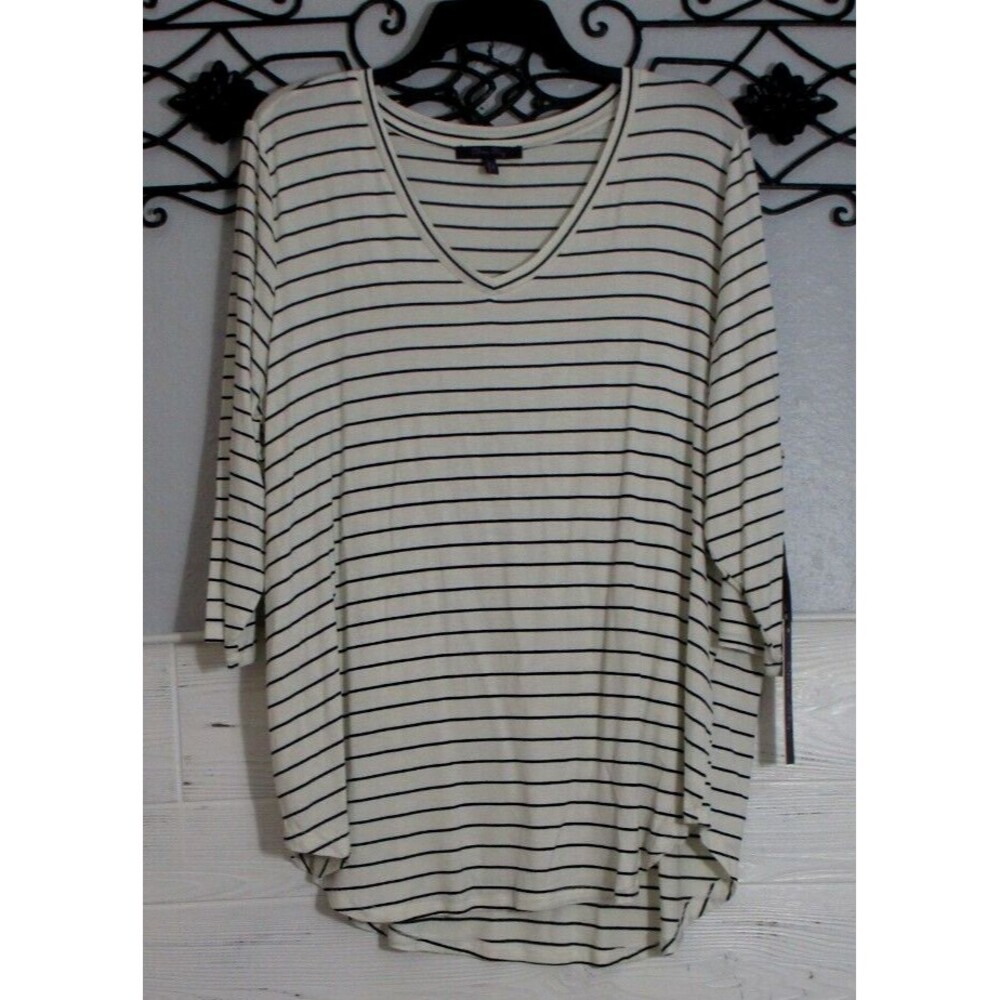 Olivia Sky Women's Knit Top Size 1X 3/4 Sleeve Multicolored Striped V Neck